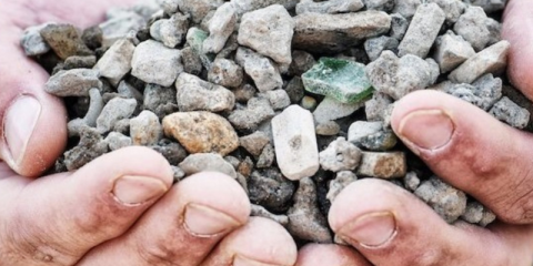 Upgrading of incineration bottom ash (IBA) to high quality building materials